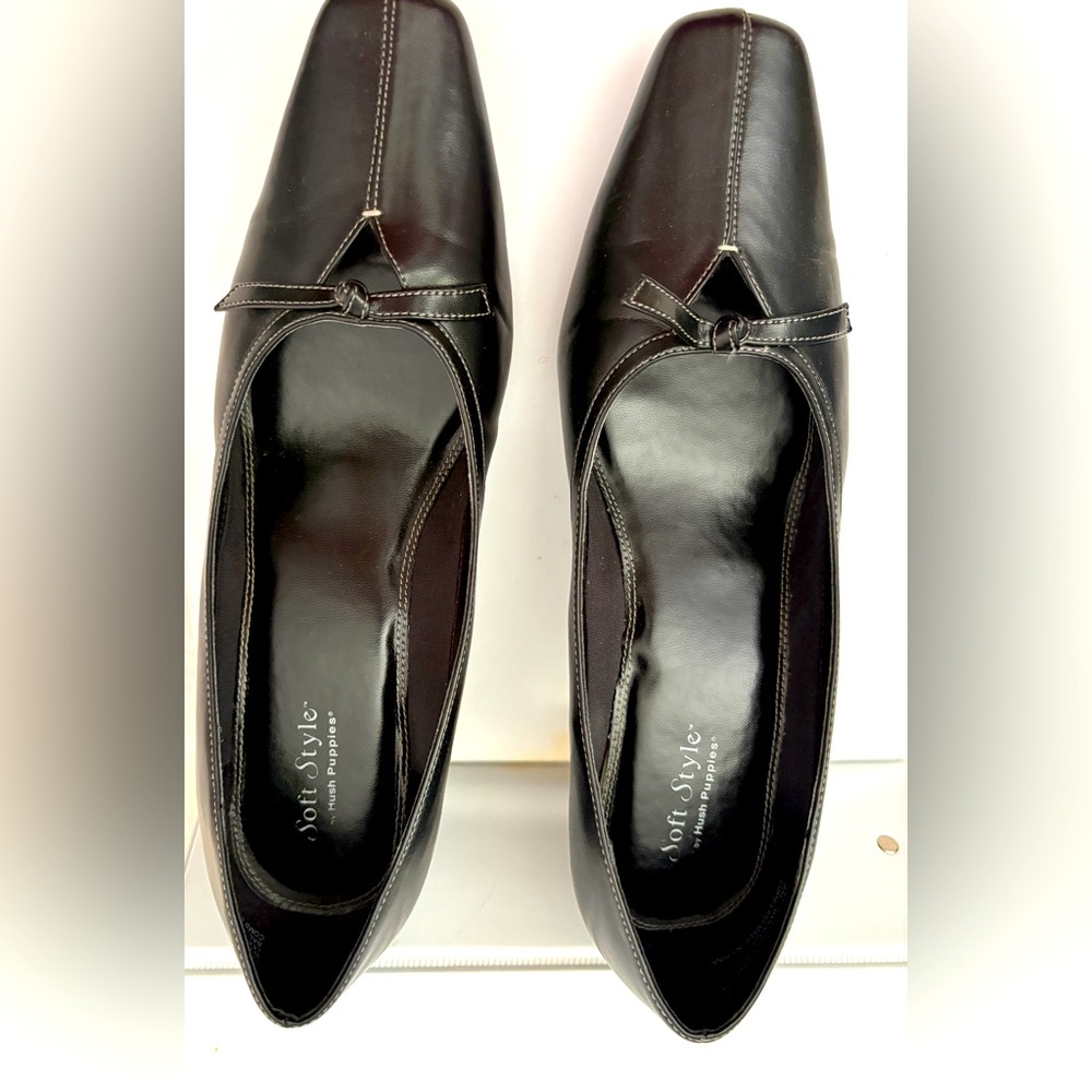 Women’s black heels - 11 extra wide